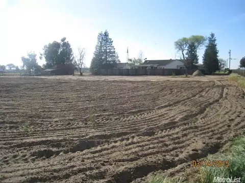 7601 E Grayson Rd, Hughson, CA 95326 photo 8