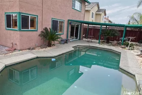 1675 Parkside, Tracy, CA 95376 photo 24