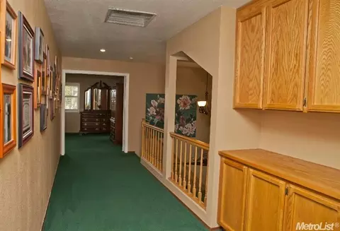 1675 Parkside, Tracy, CA 95376 photo 18