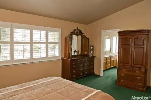 1675 Parkside, Tracy, CA 95376 photo 13