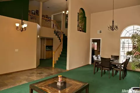 1675 Parkside, Tracy, CA 95376 photo 5