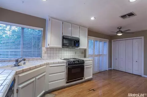 2741 Compton Parc Ln, Carmichael, CA 95608 photo 5