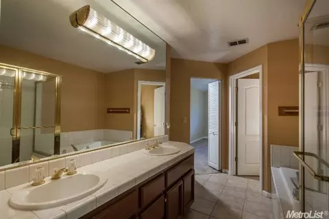 2741 Compton Parc Ln, Carmichael, CA 95608 photo 14