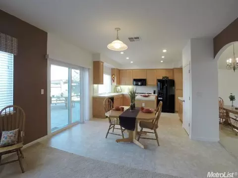 1151 Brook View Ln, Manteca, CA 95337 photo 6