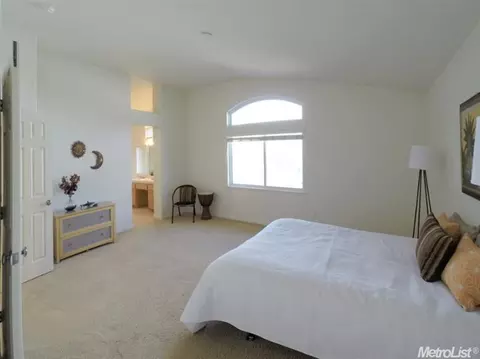 1151 Brook View Ln, Manteca, CA 95337 photo 14