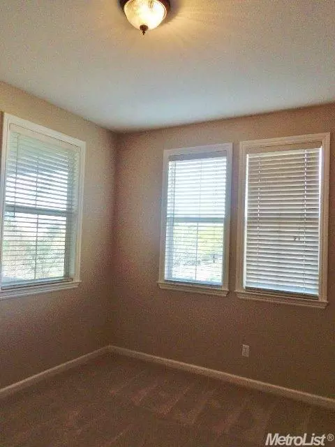 3000 Queens Gate Ct, Modesto, CA 95355 photo 16