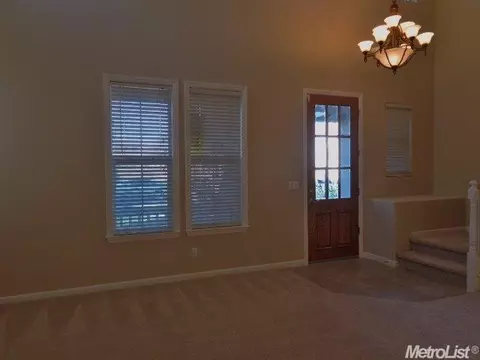 3000 Queens Gate Ct, Modesto, CA 95355 photo 2