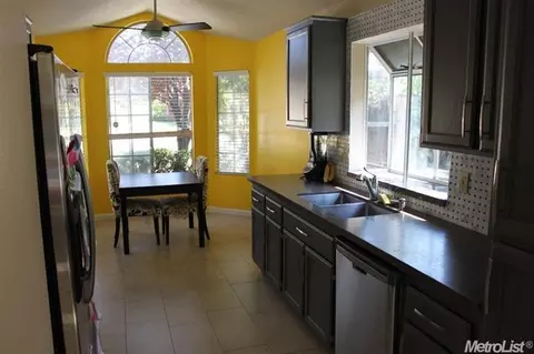 8217 Brick Hearth Pl, Antelope, CA 95843 photo 11