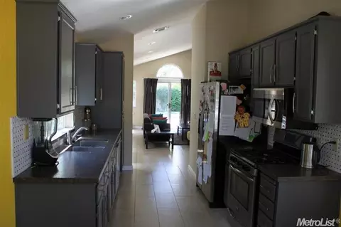8217 Brick Hearth Pl, Antelope, CA 95843 photo 12