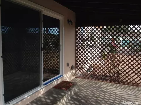 956 Yolo, Manteca, CA 95336 photo 5