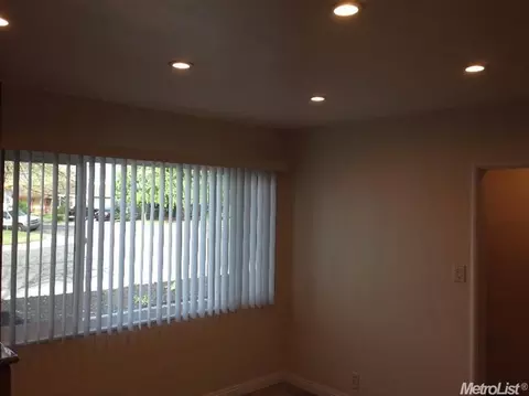 956 Yolo, Manteca, CA 95336 photo 8