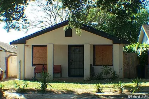 511 Benson, Modesto, CA 95354 photo 1