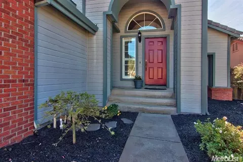 4739 Stuart St, Rocklin, CA 95765 photo 2