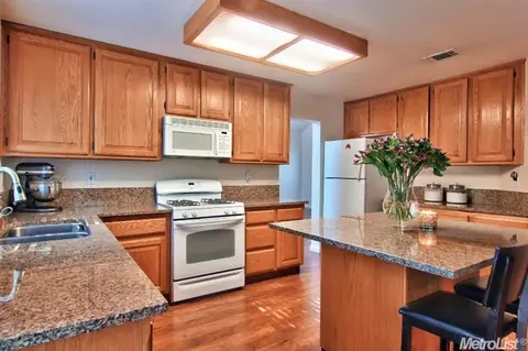 4739 Stuart St, Rocklin, CA 95765 photo 9