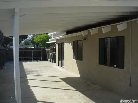 2329 Peppermint Ct, Modesto, CA 95355 photo 11