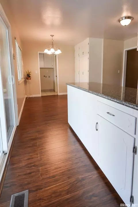 415 Northgate Dr, Manteca, CA 95336 photo 13