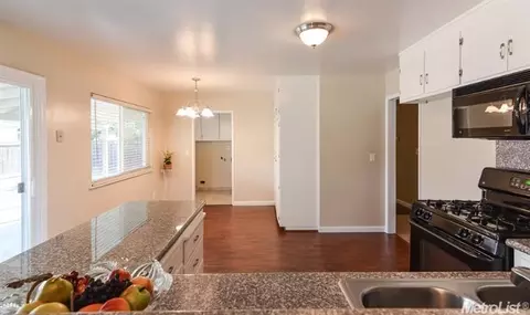 415 Northgate Dr, Manteca, CA 95336 photo 8