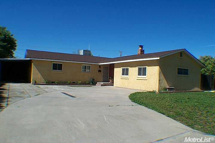 2204 Pacific Ave, Modesto, CA 95354 photo 1