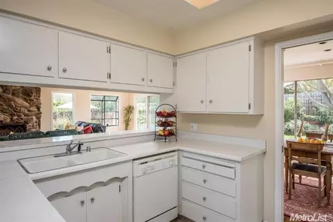 4728 Espana Ct, Carmichael, CA 95608 photo 12