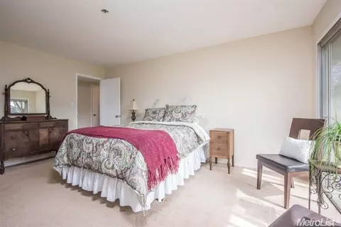 4728 Espana Ct, Carmichael, CA 95608 photo 18