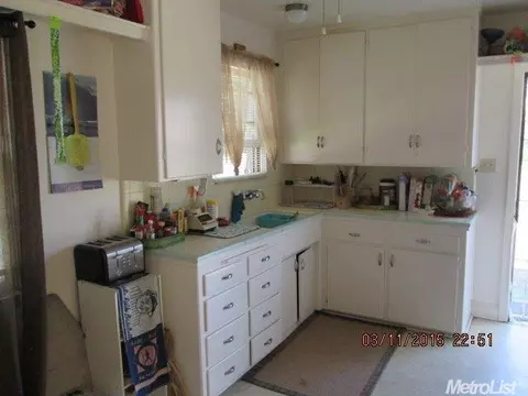 516 College Ave, Modesto, CA 95350 photo 12