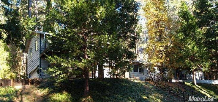 12228 E Bennet Rd, Grass Valley, CA 95945 photo 2