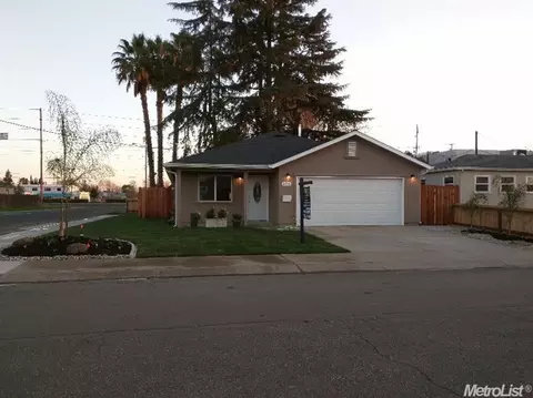 254 Charles, Lodi, CA 95240 photo 1