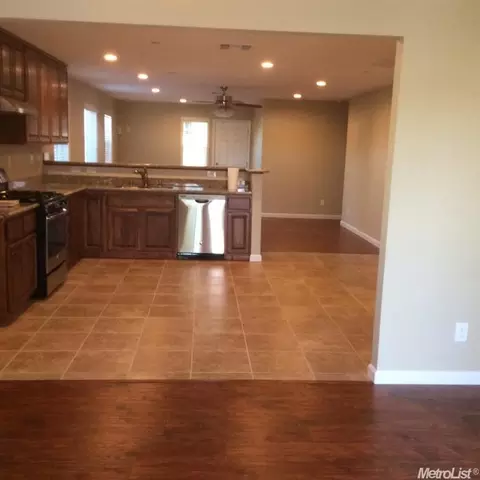 254 Charles, Lodi, CA 95240 photo 2