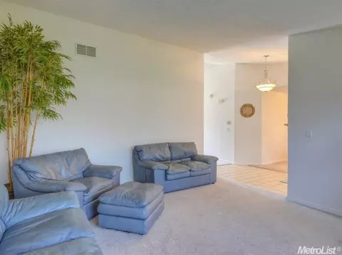 2232 Carbine Ct, Elverta, CA 95626 photo 5