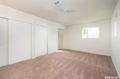 1885 15th St, Olivehurst, CA 95961 photo 4