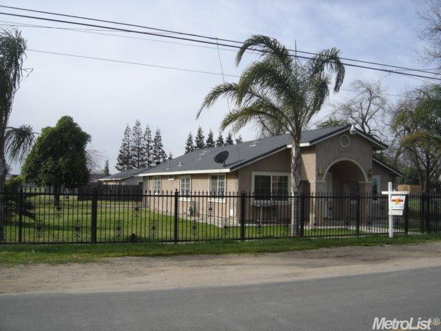 512 Olivero Rd, Modesto, CA 95358 photo 2
