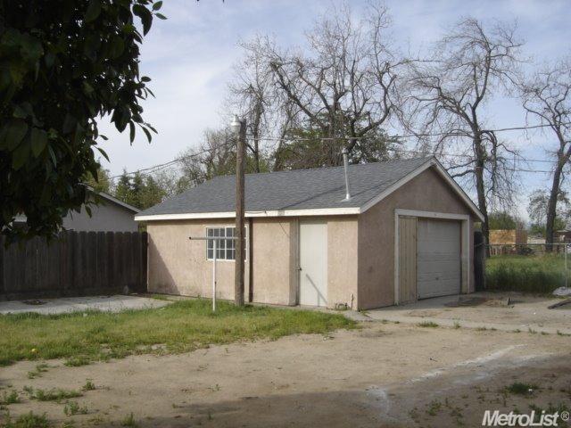 512 Olivero Rd, Modesto, CA 95358 photo 11
