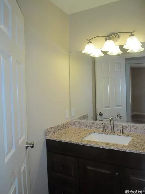 3528 Anniston Ct, Modesto, CA 95357 photo 12