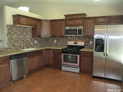 3528 Anniston Ct, Modesto, CA 95357 photo 5