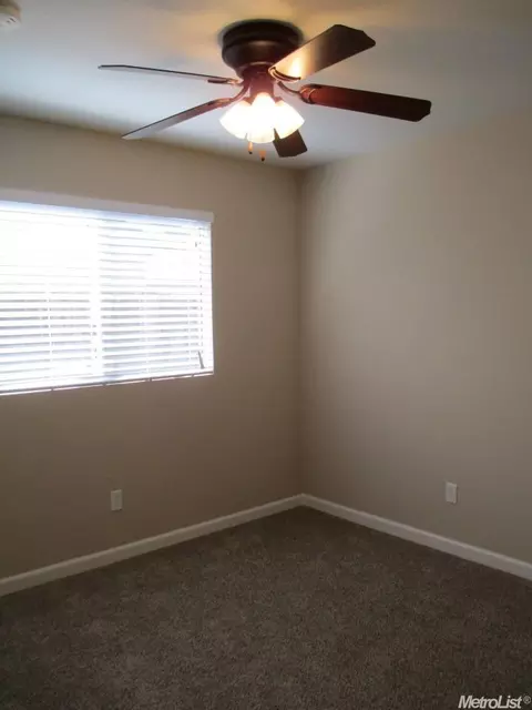 3528 Anniston Ct, Modesto, CA 95357 photo 16
