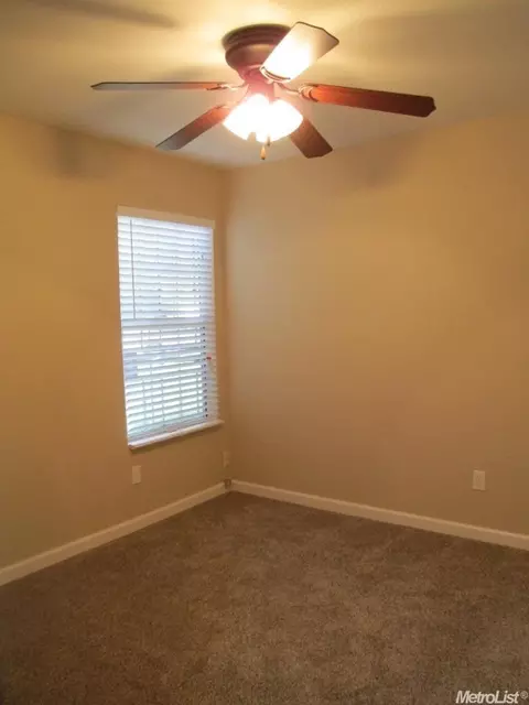 3528 Anniston Ct, Modesto, CA 95357 photo 17