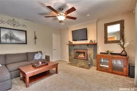 6936 Lincoln Ave, Carmichael, CA 95608 photo 7