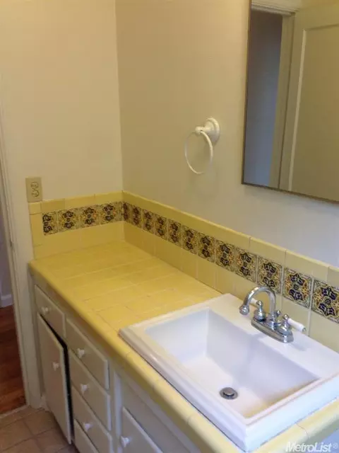350 N Conejo Ave, Modesto, CA 95354 photo 7