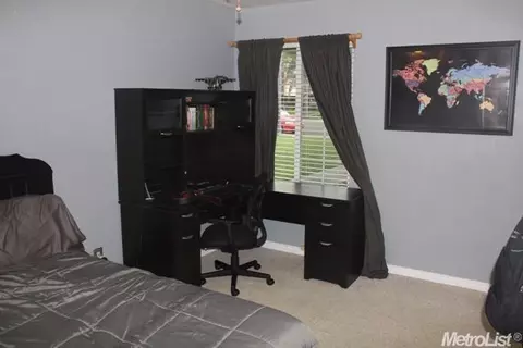 1465 Denise Dr, Ripon, CA 95366 photo 8