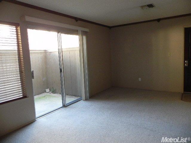 3701 Colonial Dr #33, Modesto, CA 95356 photo 11
