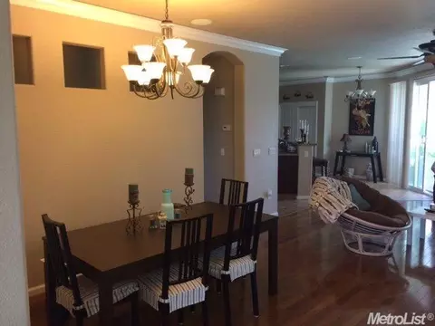 2512 Colony Dr, Lodi, CA 95242 photo 2