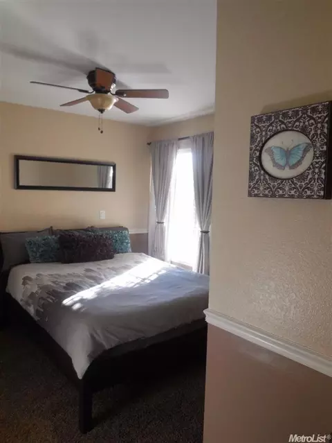 5661 Summit Dr, Rocklin, CA 95765 photo 15