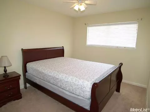 1204 Turquoise Dr, Modesto, CA 95355 photo 18