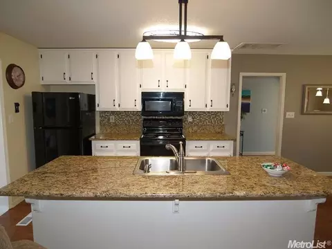 1204 Turquoise Dr, Modesto, CA 95355 photo 11
