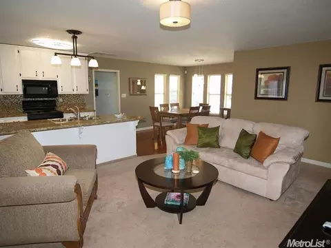 1204 Turquoise Dr, Modesto, CA 95355 photo 9