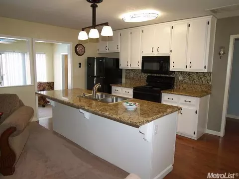 1204 Turquoise Dr, Modesto, CA 95355 photo 12