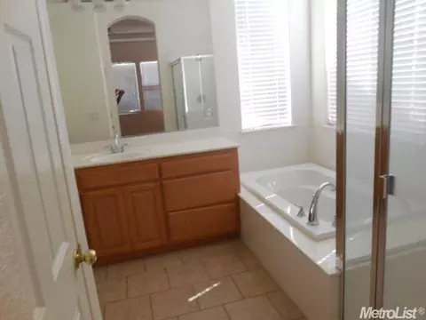195 Spring Ave, Patterson, CA 95363 photo 9