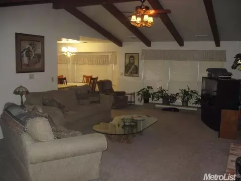 2413 Mack Ct, Modesto, CA 95358 photo 3