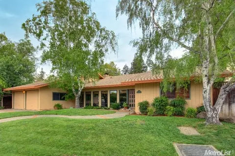 1326 Marina Cir, Davis, CA 95616 photo 1