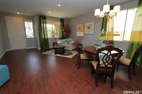 1301 Windsong Dr, Tracy, CA 95377 photo 4
